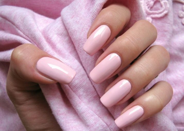 Рожевий манікюр (123 фото): красивий яскраво-рожевий манікюр з сірим кольором і сріблом, місячний декор та ідеї блискучих малюнків з смужками
