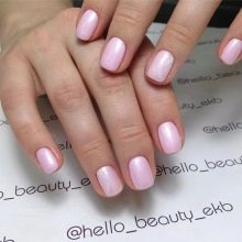 Рожевий манікюр (123 фото): річний дизайн нігтів лаком кольору пильна троянда і темно-перламутрового відтінку