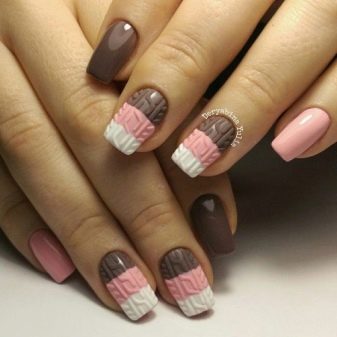 Рожевий манікюр (123 фото): річний дизайн нігтів лаком кольору пильна троянда і темно-перламутрового відтінку