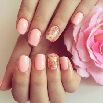 Рожевий манікюр на короткі нігті (44 фото): як підібрати дизайн? Оригінальне оформлення нігтів стразами