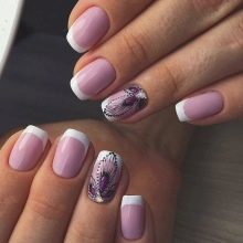 Рожевий манікюр на короткі нігті (44 фото): як підібрати дизайн? Оригінальне оформлення нігтів стразами