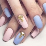 Рожевий манікюр зі стразами (89 фото): дизайн нігтів в яскраво-рожевому кольорі, френч з камінням