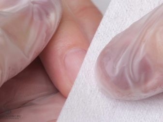 Рожевий матовий манікюр (55 фото): дизайн нігтів яскравим рожево-сірим лаком зі стразами і блискітками