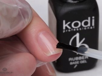 Рожевий матовий манікюр (55 фото): дизайн нігтів яскравим рожево-сірим лаком зі стразами і блискітками