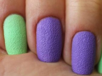 Рожевий матовий манікюр (55 фото): дизайн нігтів яскравим рожево-сірим лаком зі стразами і блискітками