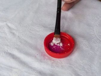 Рожевий матовий манікюр (55 фото): дизайн нігтів яскравим рожево-сірим лаком зі стразами і блискітками