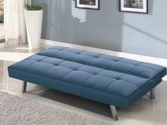 Розкладні дивани без підлокітників: моделі шириною 120, 130 і 140 см, маленькі 100 і 110 см, переваги і недоліки