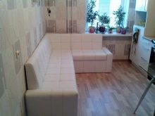 Розкладні дивани на кухню (60 фото): маленькі кухонні диванчики зі спальним місцем, розсувні французькі дивани-розкладачки і інші види