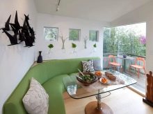 Розкладні дивани на кухню (60 фото): маленькі кухонні диванчики зі спальним місцем, розсувні французькі дивани-розкладачки і інші види