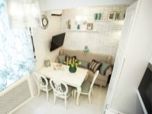 Розкладні дивани на кухню (60 фото): маленькі кухонні диванчики зі спальним місцем, розсувні французькі дивани-розкладачки і інші види