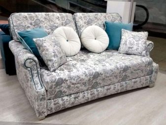 Розкладні дивани-софи (34 фото): вибираємо односпальний розсувний диван-ліжко, плюси і мінуси, матеріали та дизайн