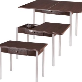 Розкладні столи для маленької кухні (47 фото): кухонні столи-трансформери, складні та розсувні обідні моделі 50х50 і 60х60 см, 60х80 см і інших розмірів