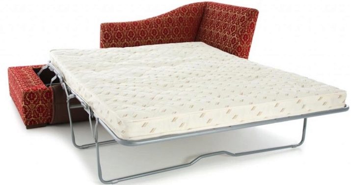 Розкладна тахта (35 фото): вибираємо розсувну в довжину ліжко-тахту, трансформер, складну, кутову і без підлокітників модель