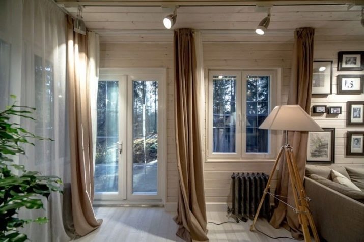 Розміри балконних дверей: стандартна ширина пластикових дверей, стандарт висоти дверей з ПВХ на балкон в панельному будинку