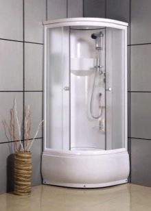 Розміри душових кабін (29 фото): огляд мінімальних і звичайних розмірів, великі варіанти. Як підібрати оптимальний – комфортний розмір?