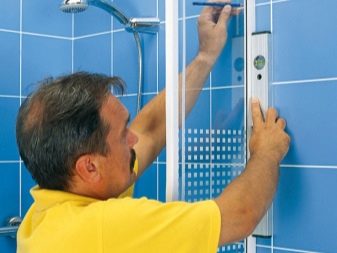 Розміри душових кабін (29 фото): огляд мінімальних і звичайних розмірів, великі варіанти. Як підібрати оптимальний – комфортний розмір?