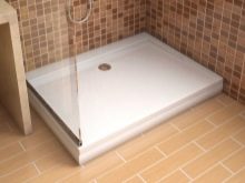 Розміри душових піддонів: стандартні і нестандартні, прямокутні, напівкруглі і квадратні. Огляд популярних розмірів: 120х80, 120х90 см, 110х90 см, 100х70 см, 60х60 см, 70х70 см, 80х80 см, 90х90 см