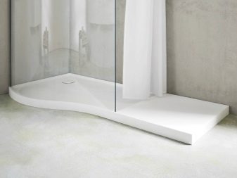 Розміри душових піддонів: стандартні і нестандартні, прямокутні, напівкруглі і квадратні. Огляд популярних розмірів: 120х80, 120х90 см, 110х90 см, 100х70 см, 60х60 см, 70х70 см, 80х80 см, 90х90 см