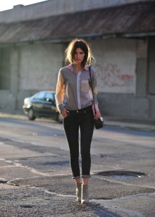 Сірі ботильйони (43 фото): з чим носити замшеві і шкіряні моделі на підборах і на танкетці