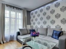 Сірі штори в інтер’єрі вітальні (60 фото): біло-сріблясті штори в залі, сіро-зелені, сіро-блакитні, сіро-бежеві комбінації в шторах