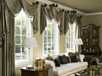 Сірі штори в інтер’єрі вітальні (60 фото): біло-сріблясті штори в залі, сіро-зелені, сіро-блакитні, сіро-бежеві комбінації в шторах