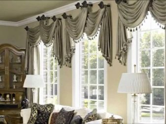 Сірі штори в інтер’єрі вітальні (60 фото): біло-сріблясті штори в залі, сіро-зелені, сіро-блакитні, сіро-бежеві комбінації в шторах