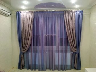 Сірі штори в інтер’єрі вітальні (60 фото): біло-сріблясті штори в залі, сіро-зелені, сіро-блакитні, сіро-бежеві комбінації в шторах