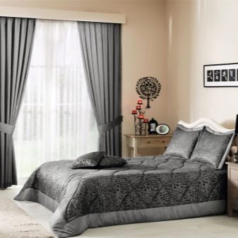Сірі штори в спальні (63 фото): інтер’єр з синьо-сірими і світло-сірими фіранками, дизайн з темно-сірими і сіро-коричневими шторами, інші варіанти