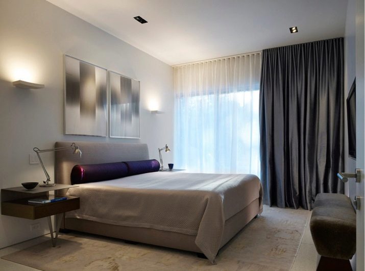 Сірі штори в спальні (63 фото): інтер’єр з синьо-сірими і світло-сірими фіранками, дизайн з темно-сірими і сіро-коричневими шторами, інші варіанти