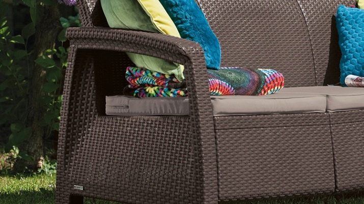 Садові дивани: вуличні дерев’яні та плетені для дачі. Кутова радіусна меблі для вулиці і інші моделі. Розміри