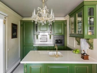 Салатові кухні (74 фото): особливості кухонного гарнітура салатового кольору в інтер’єрі кухні, варіанти дизайну шпалер в салатових тонах