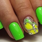 Салатовий манікюр (106 фото): дизайн нігтів яскраво-салатового і ніжно-салатового кольору з білим лаком