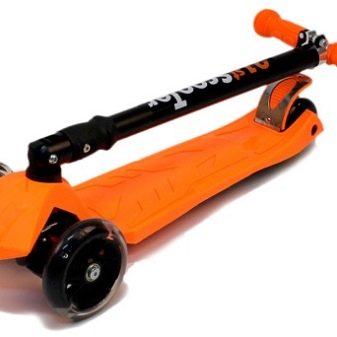 Самокати 21St Scooter: дитячі триколісні самокати з світяться колесами, огляд двоколісних моделей. Як зібрати самокат? Відгуки