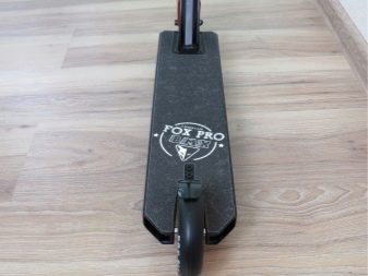 Самокати FoxPro: як вибрати трюкової самокат з тлумачним кермом? Як він виглядає? Плюси і мінуси моделей