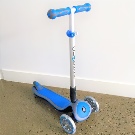 Самокати Globber: триколісні й двоколісні дитячі та дорослі самокати, електросамокати зі світними колесами і інші моделі