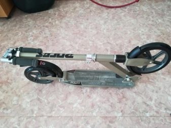 Самокати Roces: як скласти дитячий самокат? Огляд дорослих двоколісних моделей