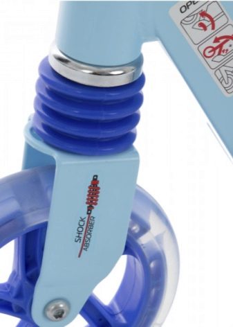 Самокати Roces: як скласти дитячий самокат? Огляд дорослих двоколісних моделей