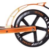 Самокати Y-Scoo: триколісні й двоколісні дитячі самокати. Як їх скласти? Плюси і мінуси виробника