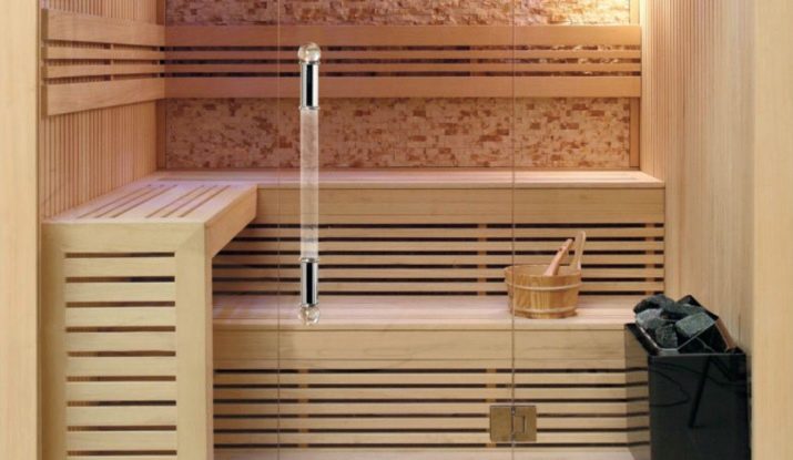 Сауна на балконі (фото 48): особливості створення парильні на лоджії в квартирі, цікаві ідеї