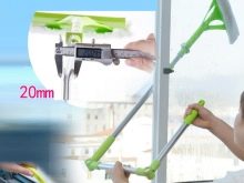 Щітка для миття вікон (34 фото): варіант для чищення з двох сторін, двостороння продукція з телескопічною ручкою, варіанти для миття зовні