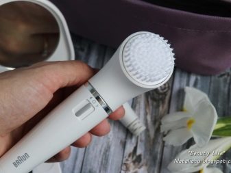 Щіточки для вмивання: силіконові, електричні та щітки-масажери для особи. Моделі від Foreo та інші. Як користуватися?