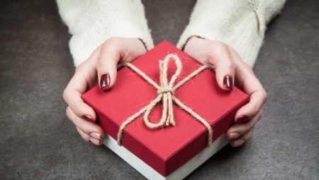 Що дарують на 32 роки весілля? Як називається річниця спільного життя? Ідеї подарунків батькам або чоловікові