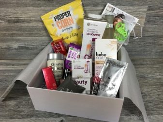 Що подарувати дівчині на 16 років? Кращі подарунки на день народження подруги. Що можна подарувати дочки і сестри?