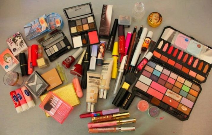 Що подарувати дівчині на 16 років? Кращі подарунки на день народження подруги. Що можна подарувати дочки і сестри?