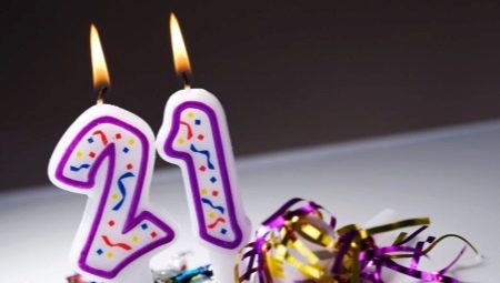 Що подарувати дівчині на 21 рік? Гаджети та корисні подарунки на день народження подруги, дочки чи сестрі