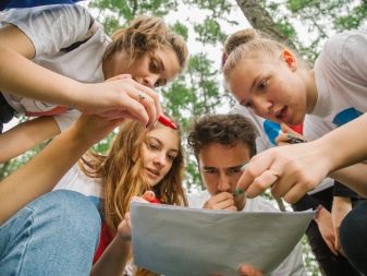Що подарувати хлопцеві на 18 років? Ідеї подарунків від дівчини і друга. Що можна подарувати на день народження сина і брата? Що можна зробити своїми руками?