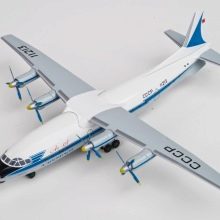 Що подарувати хлопчику на 10 років? Вибір подарунка синові на День народження? Що дарувати братові? Кращі ідеї