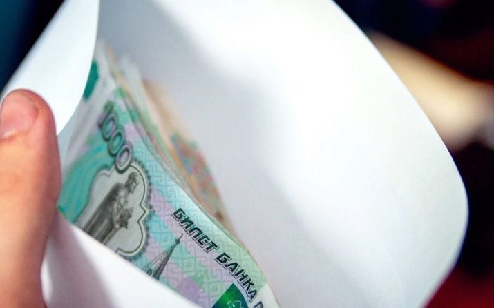 Що подарувати хлопчику на 14 років? Книга для сина, гаджет для одного і корисні сувеніри для брата