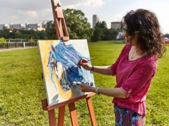 Що подарувати мамі на ювілей? Ідеї для оригінальних подарунків матері. Який незвичайний сюрприз дочки можуть зробити мамі на день народження?