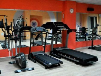Що подарувати мамі на ювілей? Ідеї для оригінальних подарунків матері. Який незвичайний сюрприз дочки можуть зробити мамі на день народження?